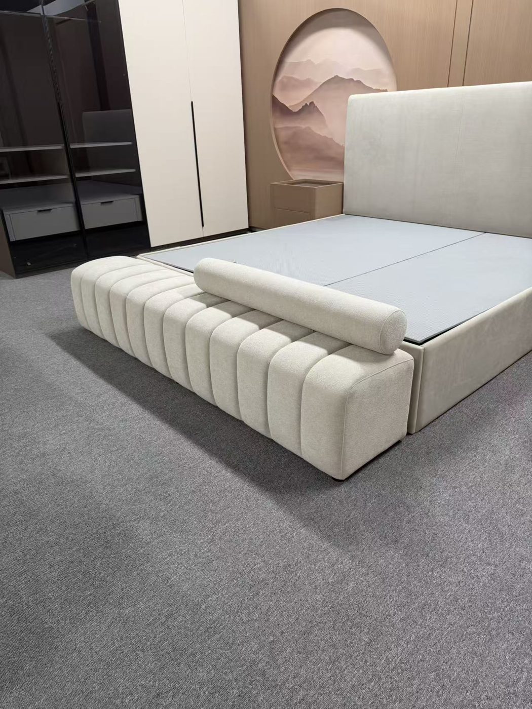Upholstered bed