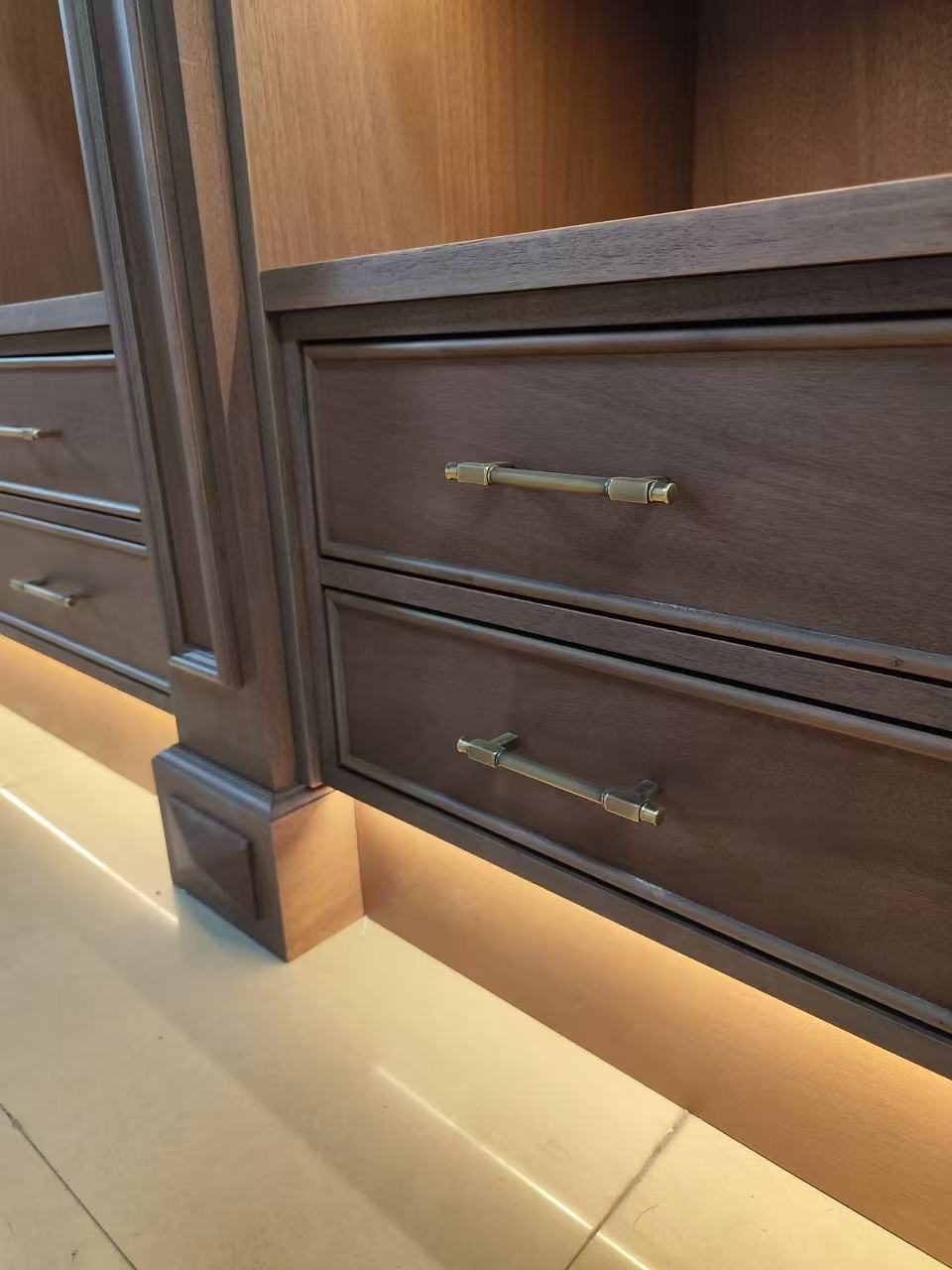 Drawer detail